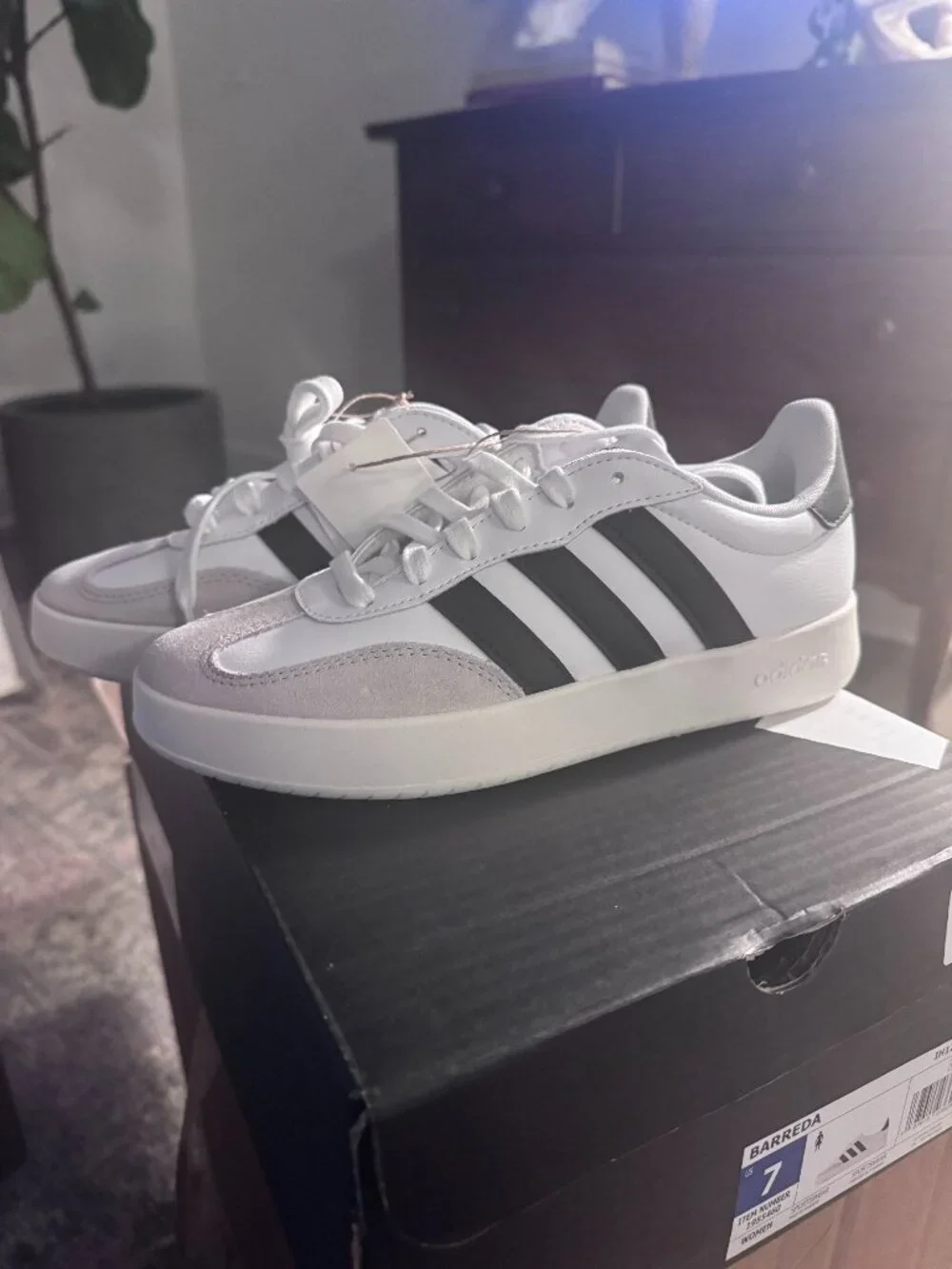 NWT Adidas Barreda Decode Low-Top Retro Terrace Sneakers - Picture 1 of 6